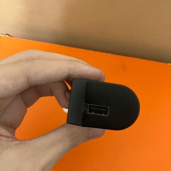 Genuine OEM Barnes & Noble BNRP5-1900 Nook AC Adapter Wall Charger USB Power - Picture 3 of 4